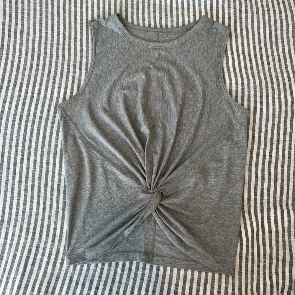 Lululemon crescent Tank